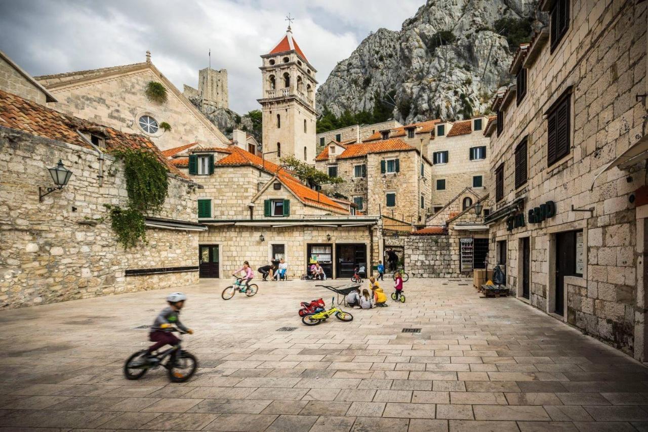 Apartments Joko Omiš Extérieur photo